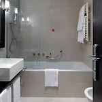 Hotel Nh 4*