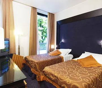 Nh Szálloda 4*