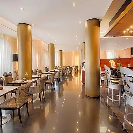 Hotel Nh Siena