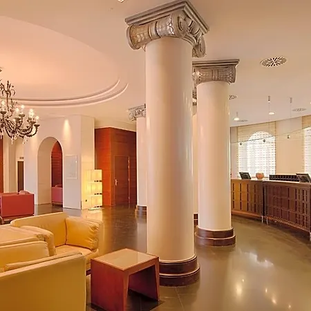 Nh Hotel Siena