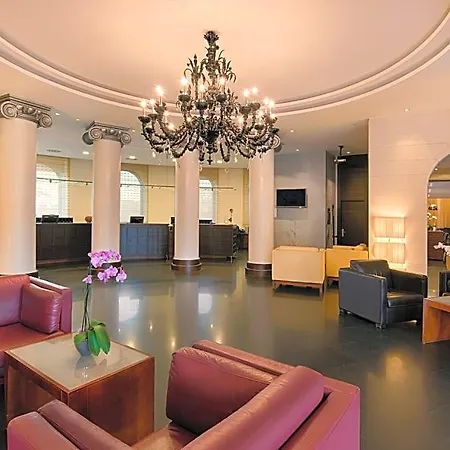 Hotel Nh 4*