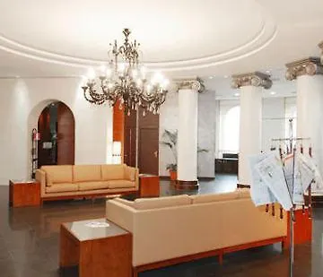Nh Szálloda Siena