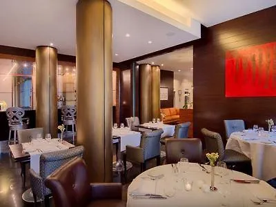 Ξενοδοχείο Nh 4*